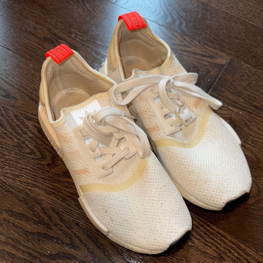 White and Cream adidas women’s Sneakers with Red Accents